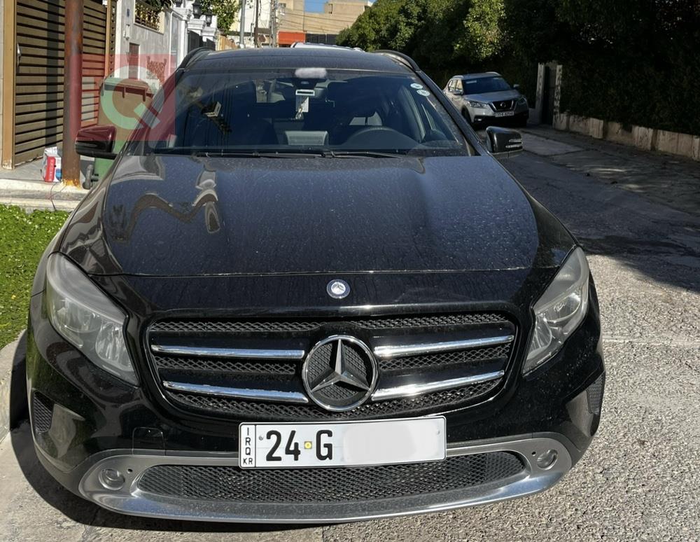 مێرسێدس بێنز GLA